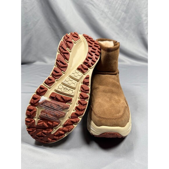 UGG CA805 Classic Weather Waterproof Boots Mens Size 4 Chestnut 1112369 Fleece main image 7